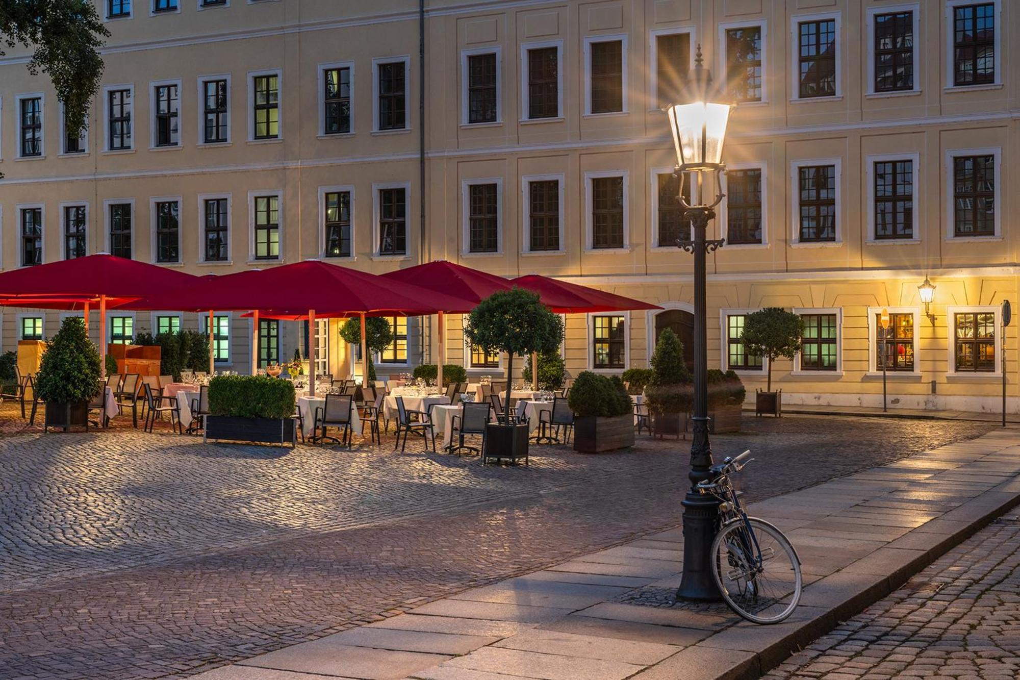 Hotel Taschenbergpalais Kempinski Dresden Buitenkant foto The restaurant in 2016